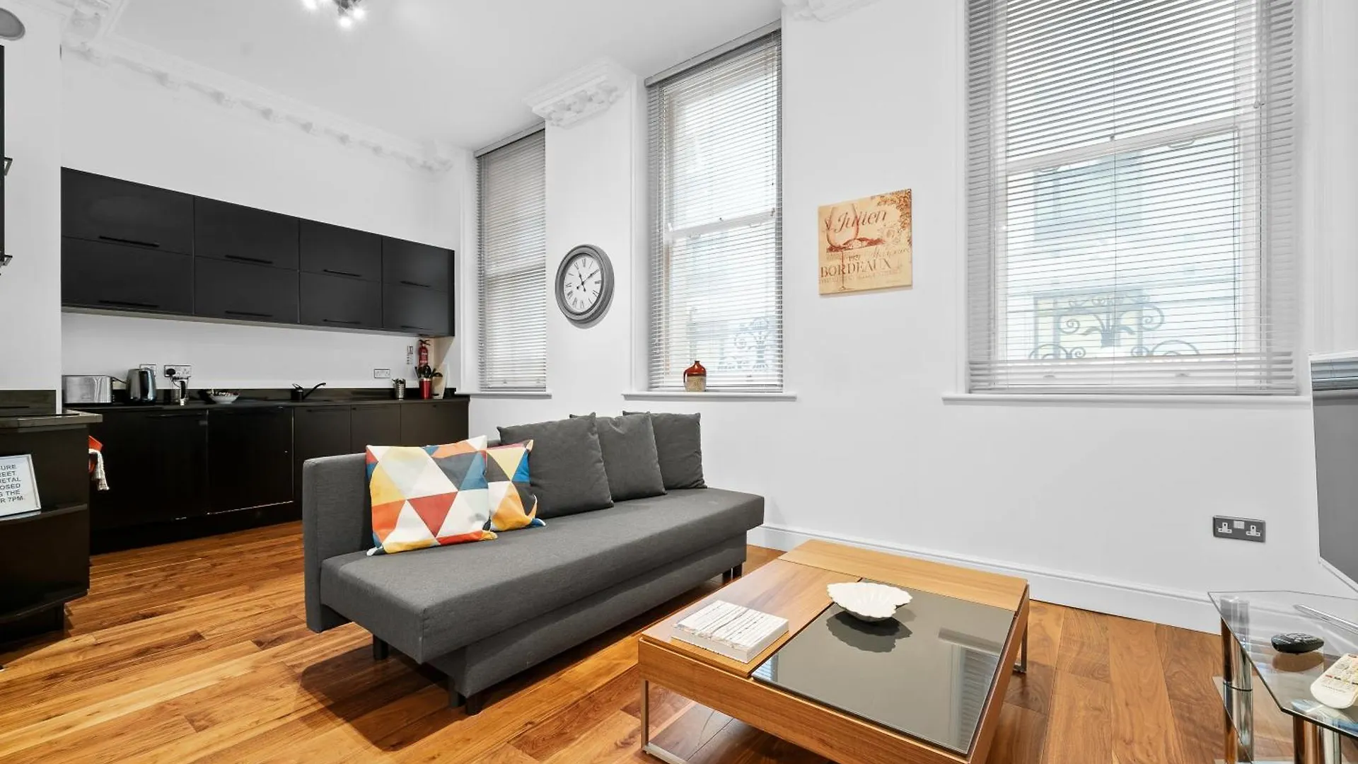 Apartment 2, 48 Bishopsgate By City Living London 0*,